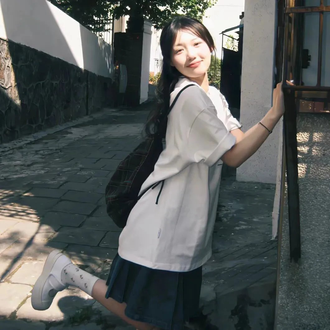 鬼马小灵精
